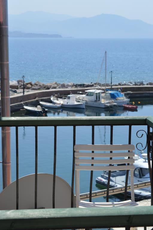 Willa Harbour View House Mythimna Zewnętrze zdjęcie